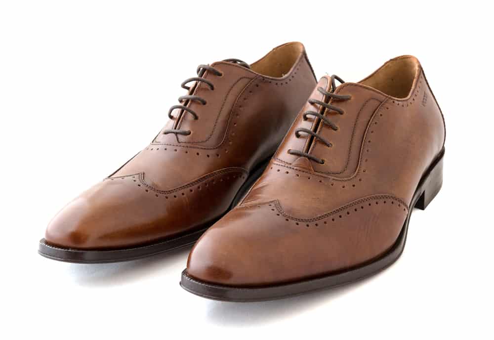 Male fashion oxford shoes